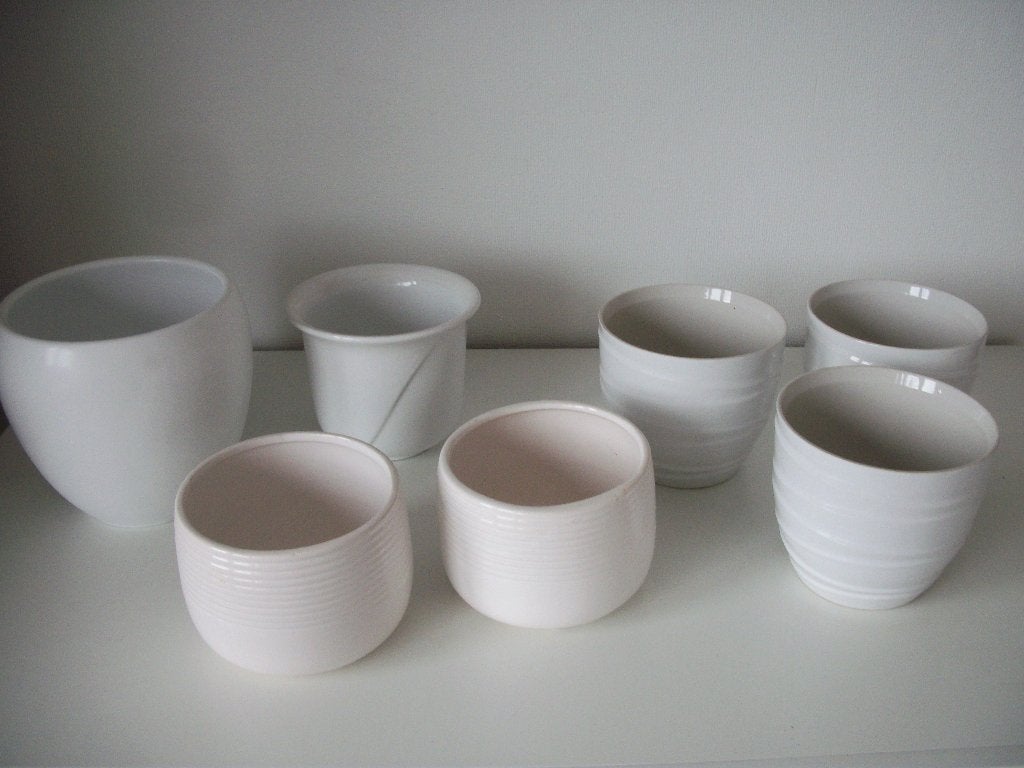 7x Bloempot Wit - 11, 12, 13, 15 cm hoog - zgan - per stuk, Rond, Ophalen of Verzenden, Aardewerk, Binnen