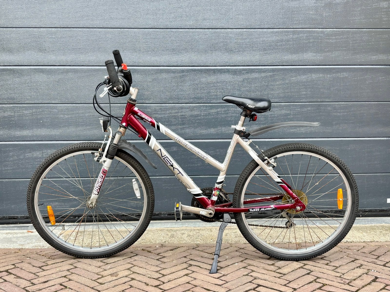 Mountainbike 26 inch met nieuwe banden en 21 versnellingen, Gebruikt, Hardtail, Velgrem, Ophalen