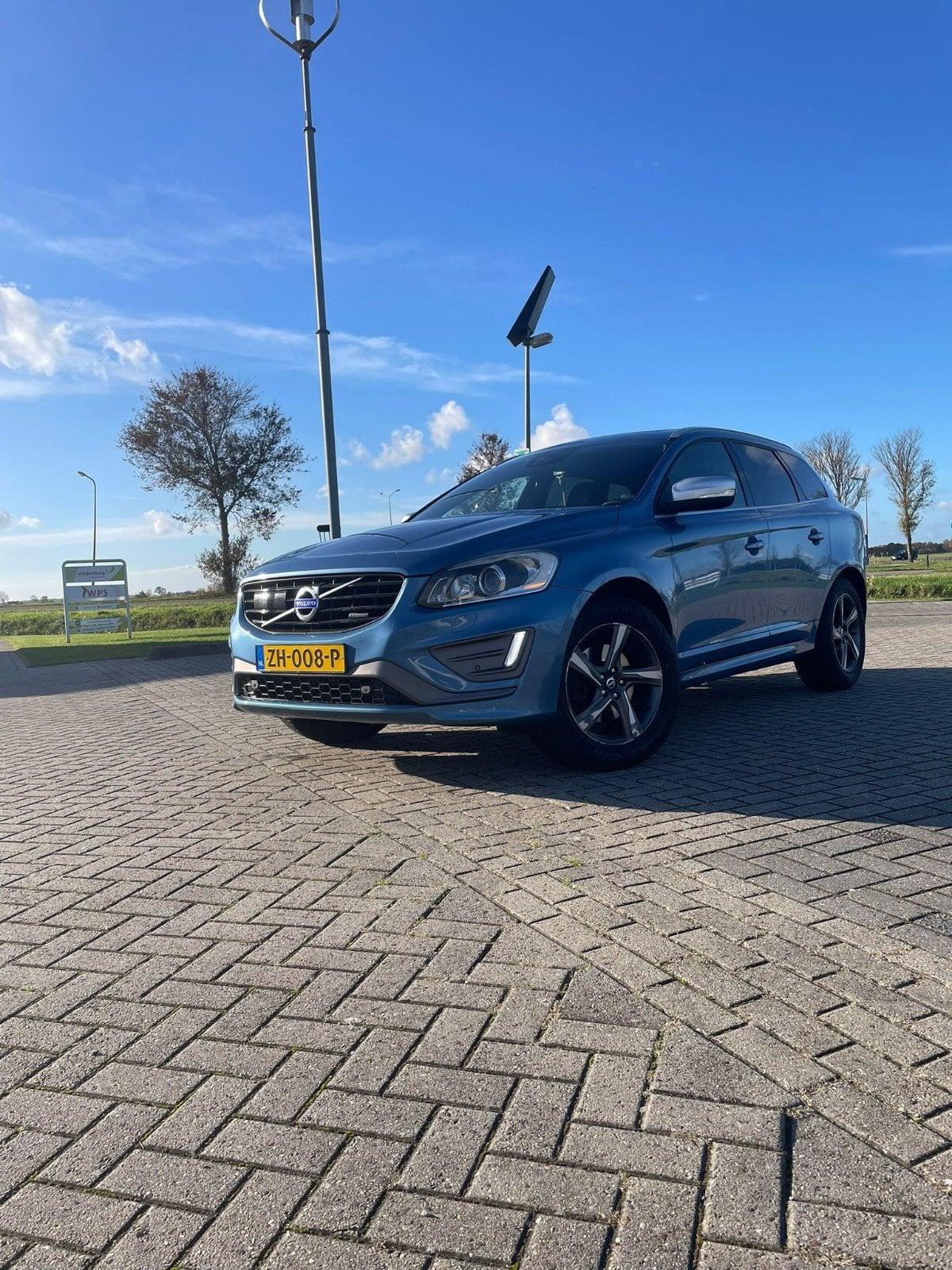 Volvo XC60 2.0 D4 Geartronic 2014 Blauw, Auto's, Volvo, 4 cilinders, Particulier, 1600 kg, SUV of Terreinwagen