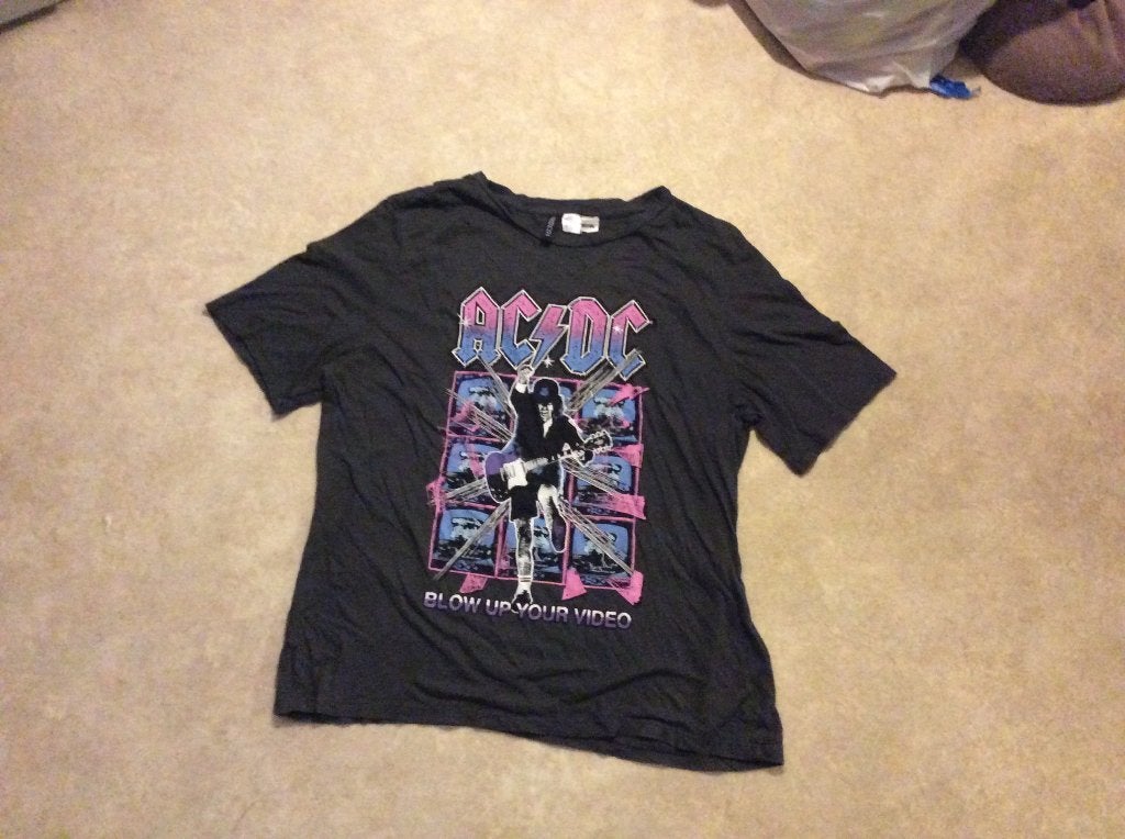 AC/DC T-shirt "Blow up your Video" Maat S. Divided H&M, H&M, Meerkleurig, Ophalen of Verzenden, Zo goed als nieuw