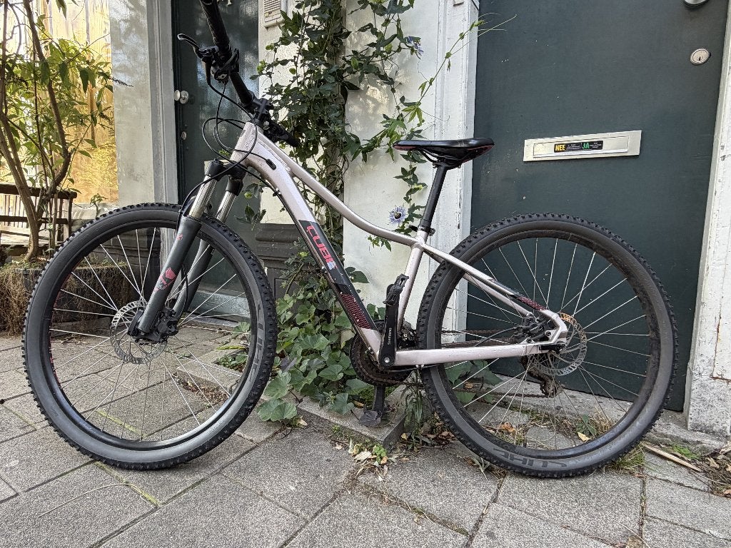 Mooie meiden/dames mountainbike Cube Access EAZ 27,5 inch, Gebruikt, Overige maten, Minder dan 47 cm, Meer dan 20 versnellingen