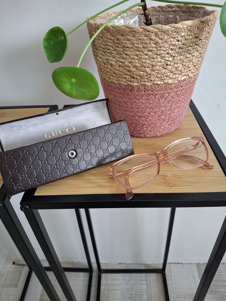 Originele Gucci Bril – Nude / Lichtroze  Topstaat, Ophalen of Verzenden, Zo goed als nieuw