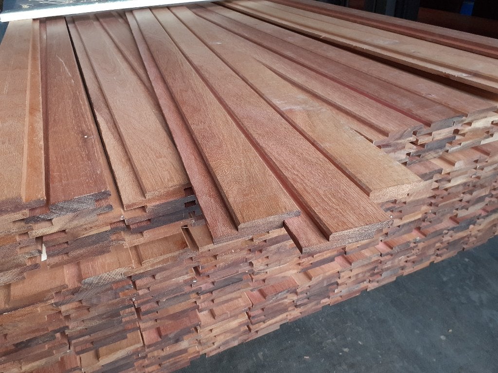 2 x Partij 20m2 hardhout gevelbekleding € 1295 euro Op=Op, Planken, Nieuw, Ophalen of Verzenden, Hardhout