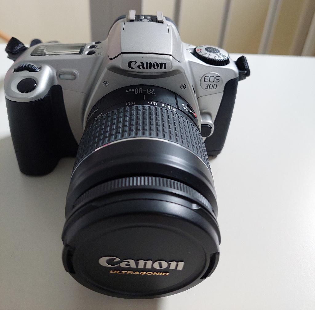 Canon EOS300 Ultrasonic spiegelreflexcamera, Audio, Tv en Foto, Fotocamera's Analoog, Ophalen of Verzenden, Gebruikt, Spiegelreflex