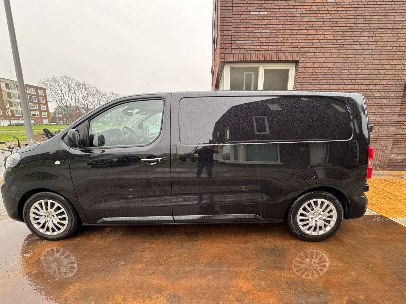 Opel Vivaro GB 2.0 Diesel 177pk L2h1 S/S Aut 2023 Zwart, 4 cilinders, Zwart, 177 pk, Te koop