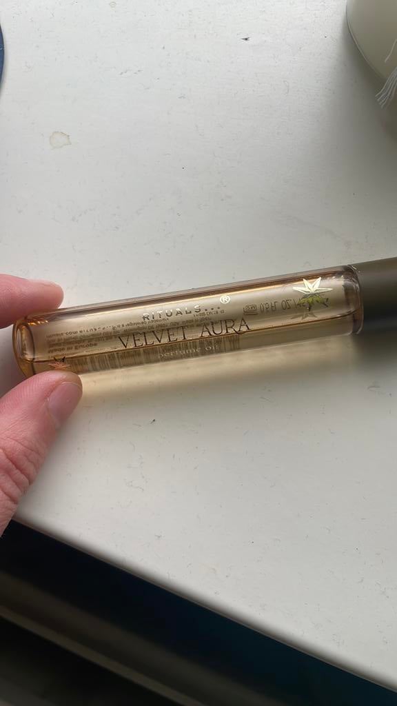 Velvet aura rituals, Ophalen of Verzenden, Zo goed als nieuw