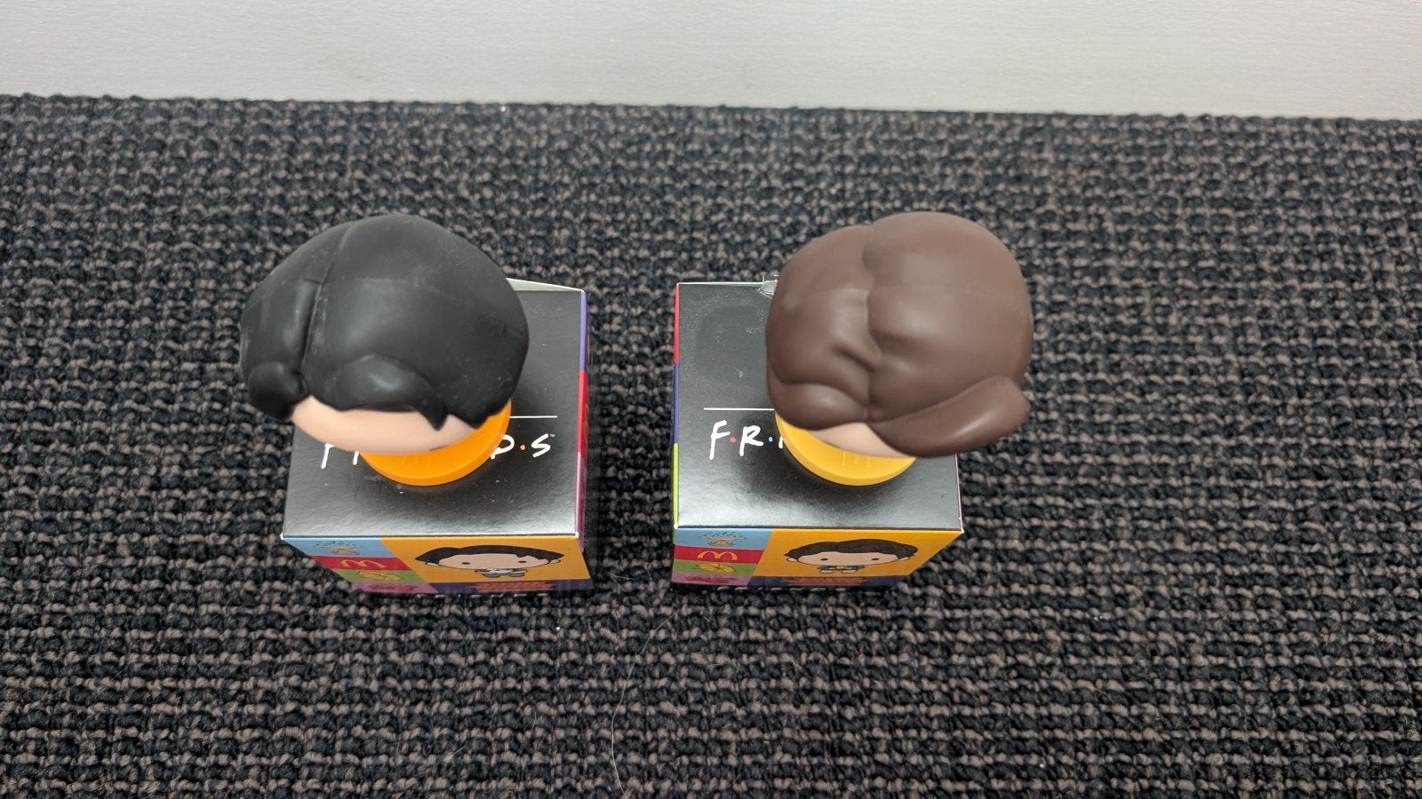 McDonald's Friends verzamelitems - Joey en Chandler, Ophalen of Verzenden