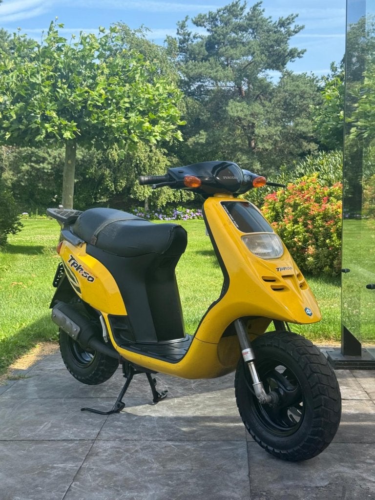⭐️Piaggio Typhoon 50cc 2 takt geel in nette staat⭐️