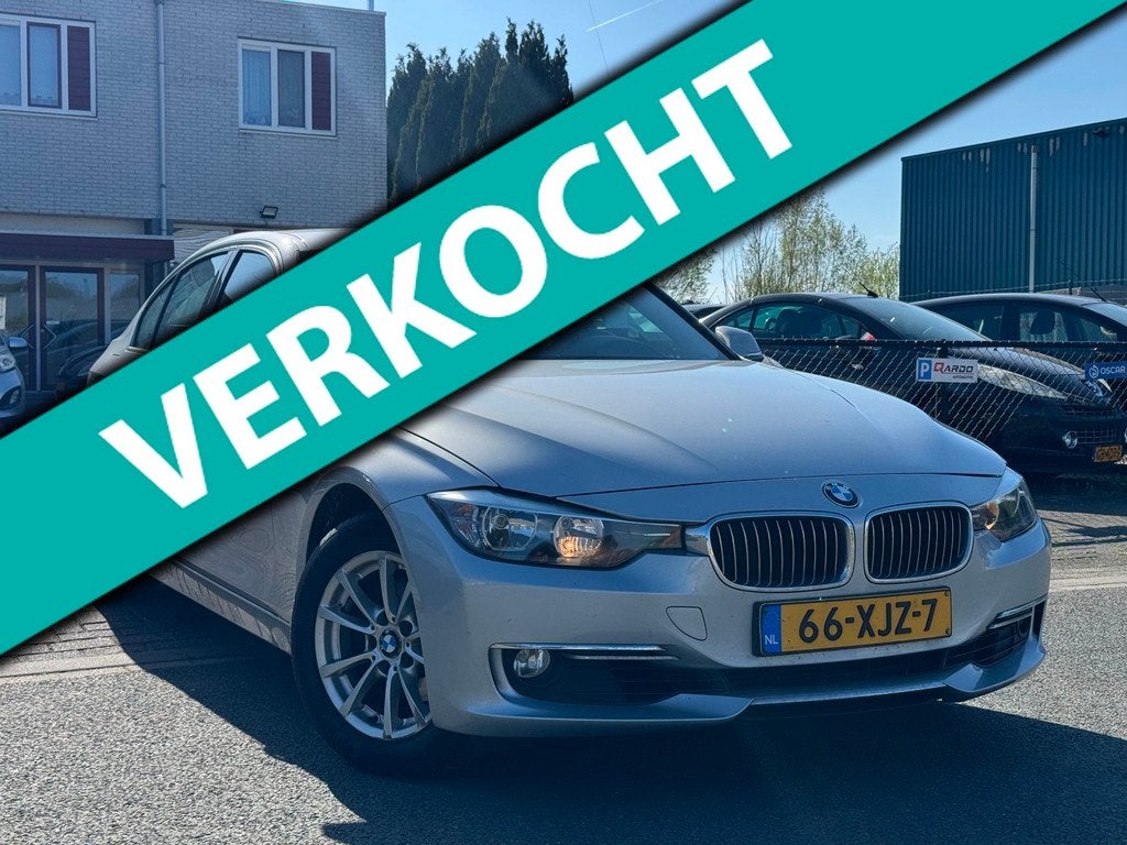 BMW 3-serie 320i Executive, Automaat, Euro 5, Achterwielaandrijving, Gebruikt