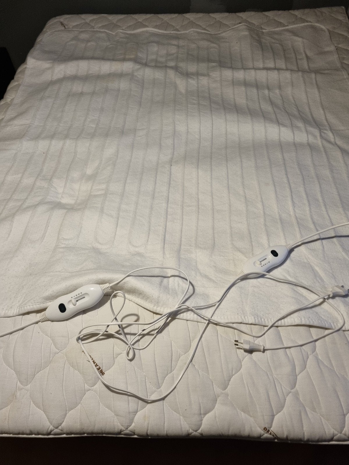 elektrische deken 2 persoons
uitwasbaar
kijk ook bij mijn an, Ophalen of Verzenden