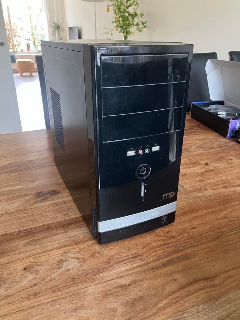 Lege PC Behuizing - Zwart (MP merk), Computers en Software, Computerbehuizingen, Ophalen, Gebruikt