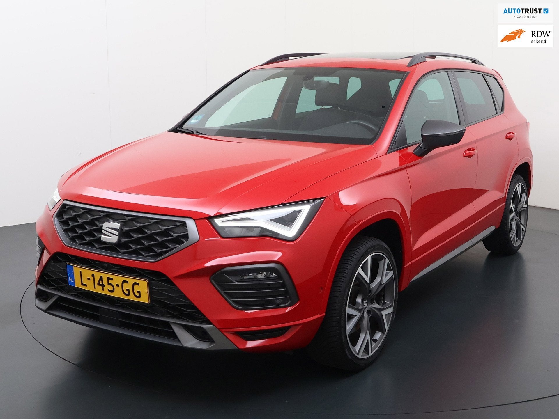 Seat Ateca 1.5 TSI FR Business Intense, Auto's, Seat, Voorwielaandrijving, Dealer onderhouden, 1300 kg, 4 cilinders