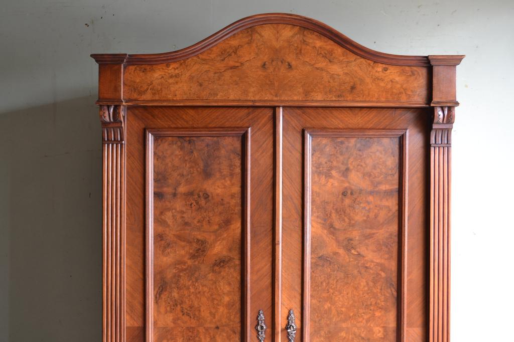 Prachtige antieke noten houten meidenkast, toogkast., Verzenden