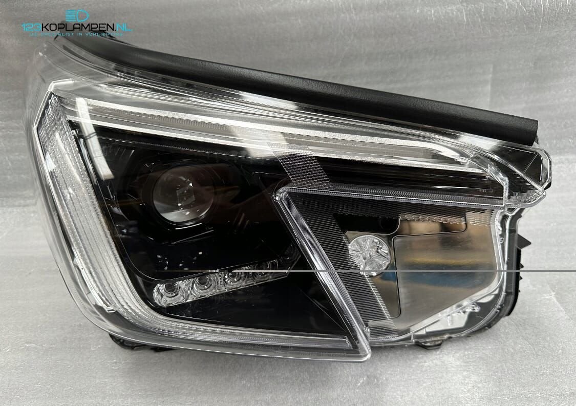 Subaru Forester 5 Facelift koplamp rechts, Auto-onderdelen, Subaru, Gebruikt, -, -