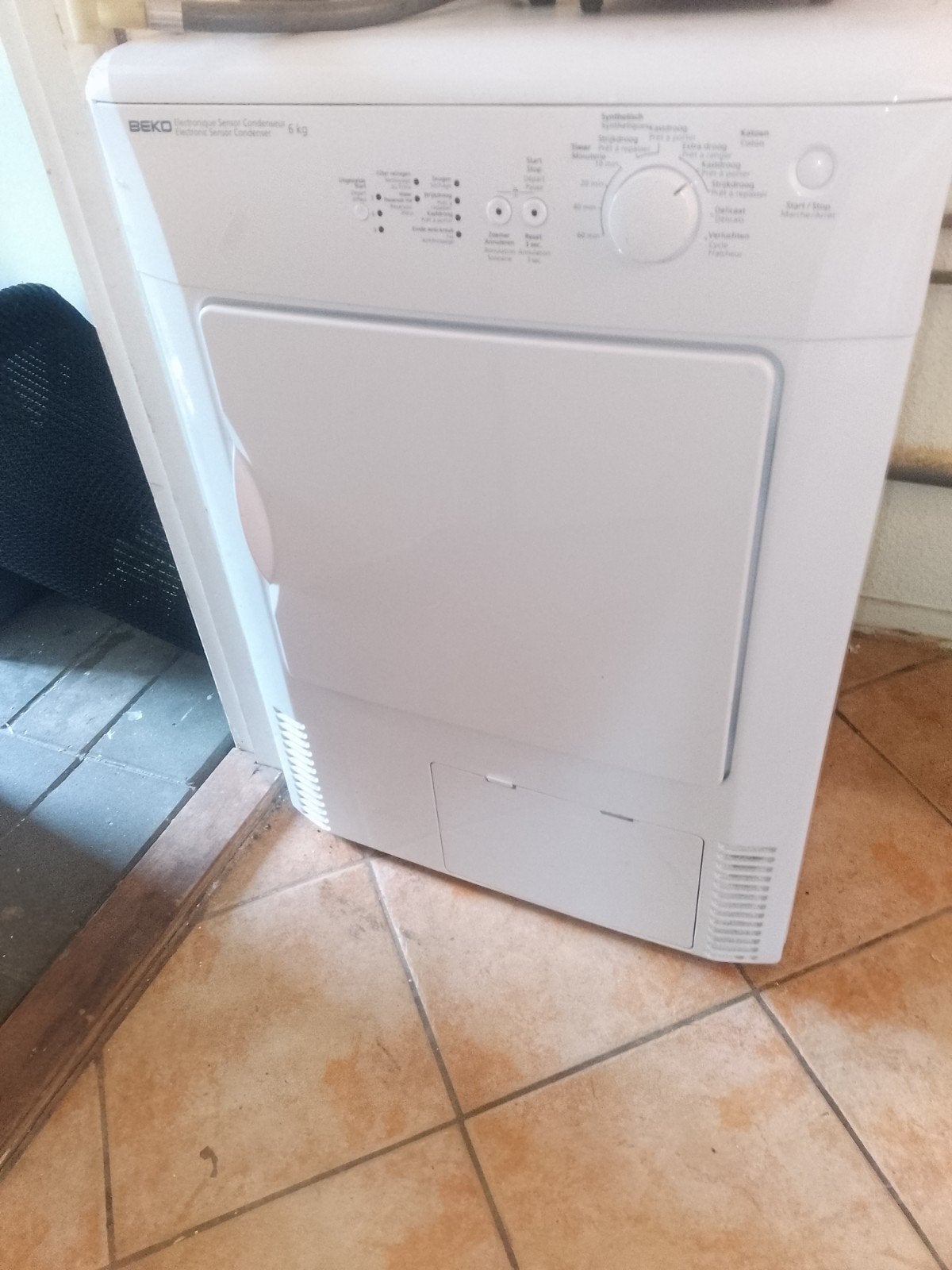 Beko 6 kg wasdroger met reservoir, zo goed als nieuw, Witgoed en Apparatuur, Wasdrogers, Zo goed als nieuw, Condens, Voorlader