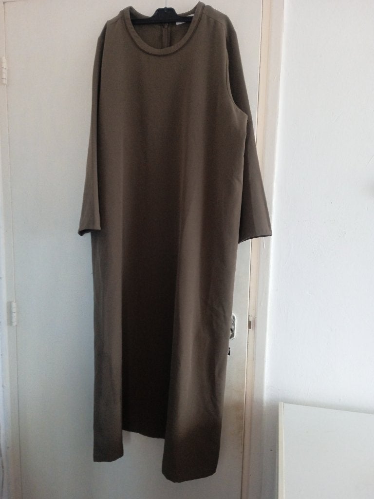 Merrachi khaki essential abaya - ingekort (38), Maat 38/40 (M), Ophalen of Verzenden, Zo goed als nieuw, Merrachi