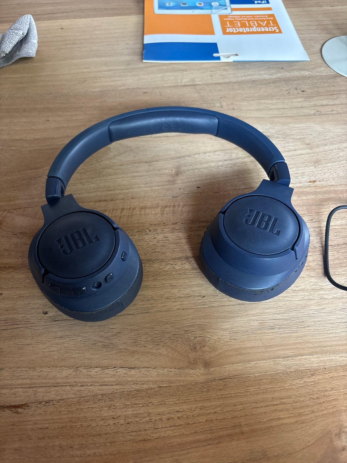 JBL Tune 710BT Draadloze Over-ear Koptelefoon Blauw, Gebruikt, JBL, Bluetooth, Ophalen of Verzenden