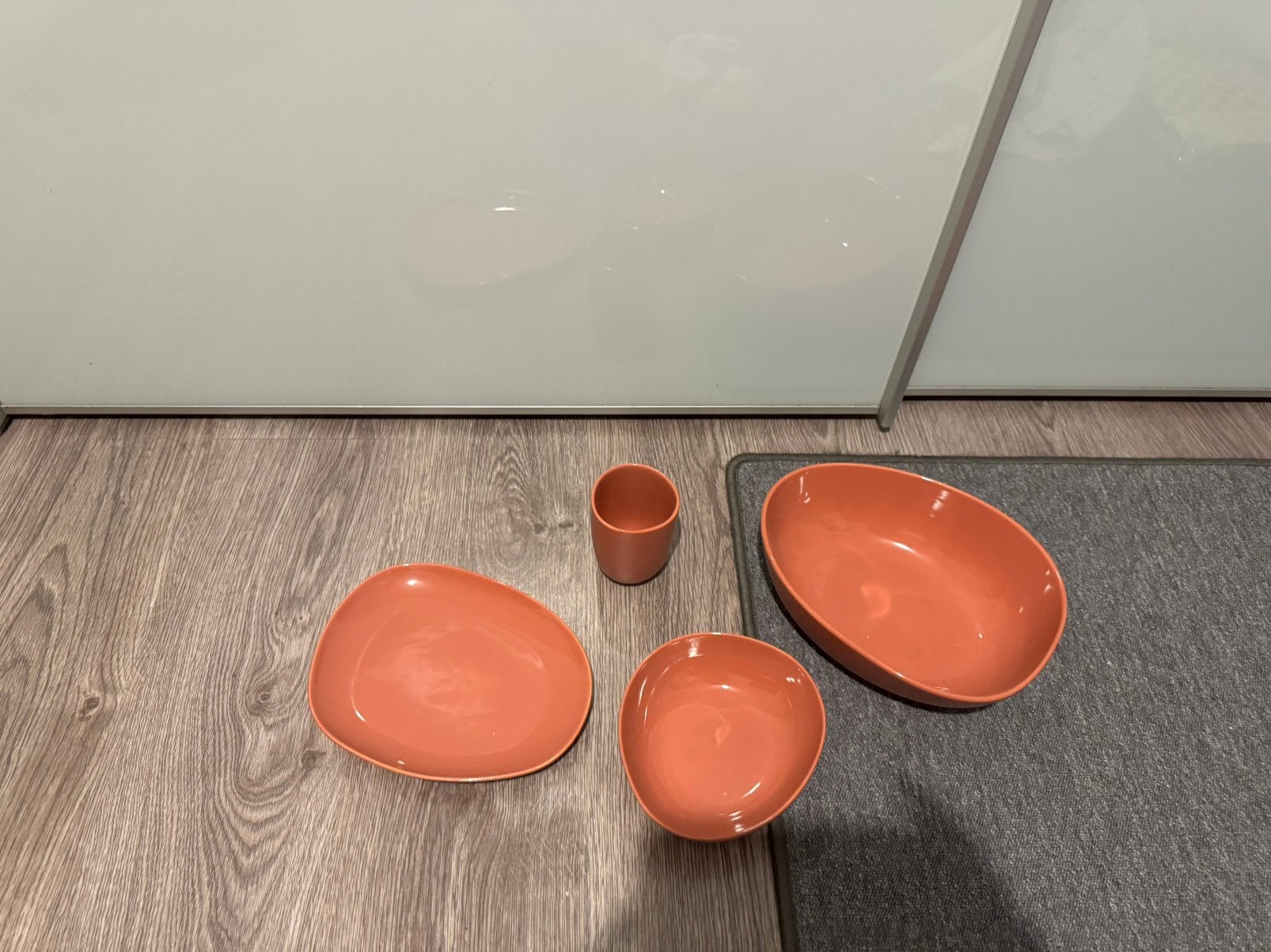 Borden voor Blokker, Huis en Inrichting, Keuken | Servies, Ophalen of Verzenden, Nieuw, Overige stijlen, Bord(en)