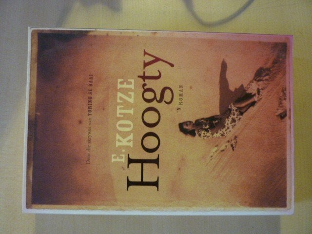E. Kotze - Hoogty, Boeken, Ophalen of Verzenden, Zo goed als nieuw
