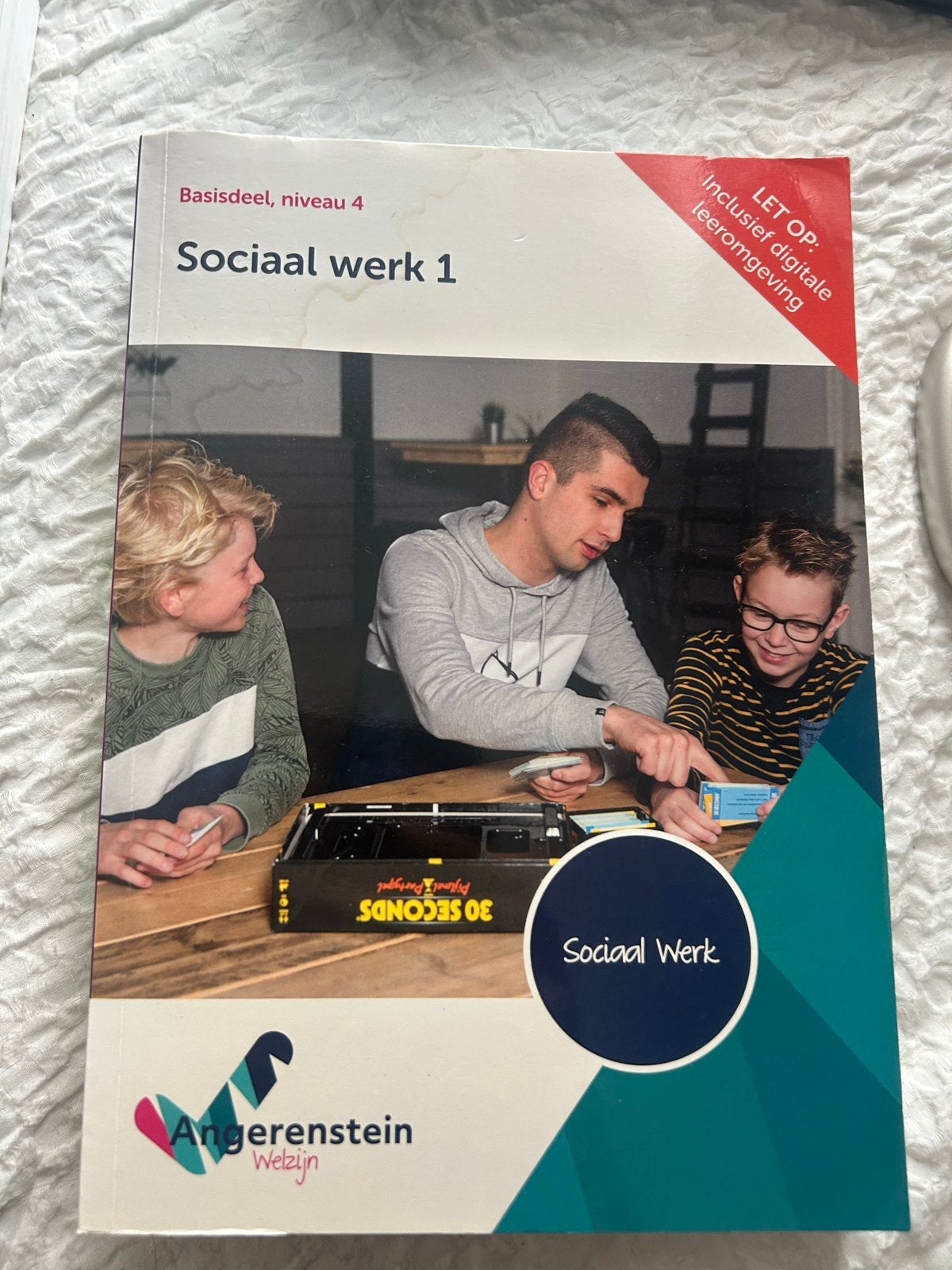 Angerenstein Welzijn boeken (Sociaal Werk, Ontwikkeling), Ophalen of Verzenden, Zo goed als nieuw, Overige niveaus, Overige vakken