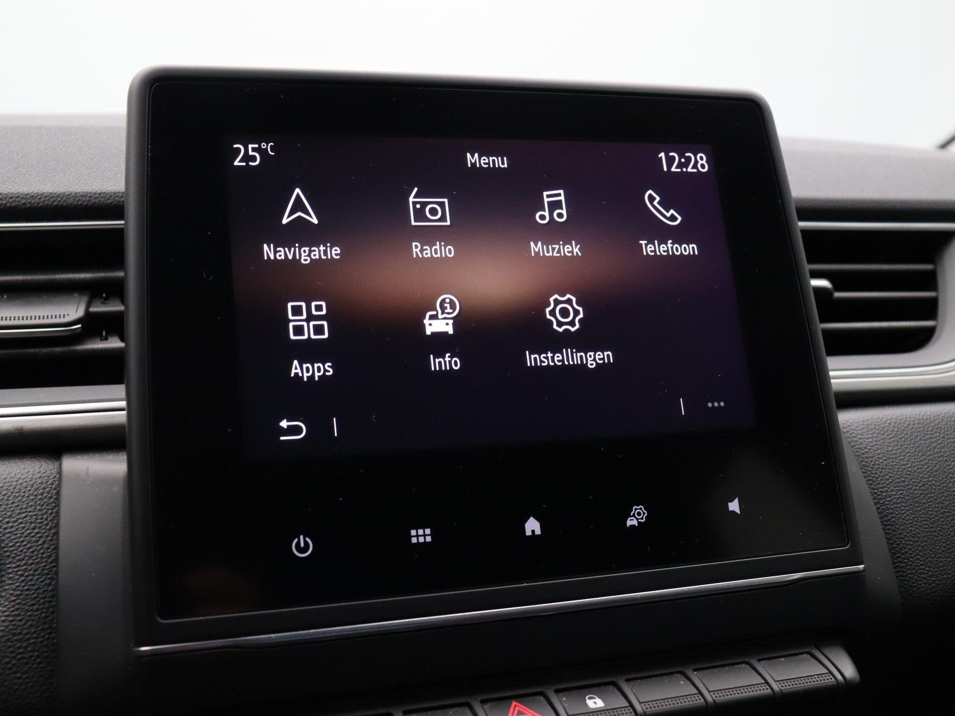 Foto 31 van Renault Captur TCe 100pk Intens | Climate Control | Bose aud