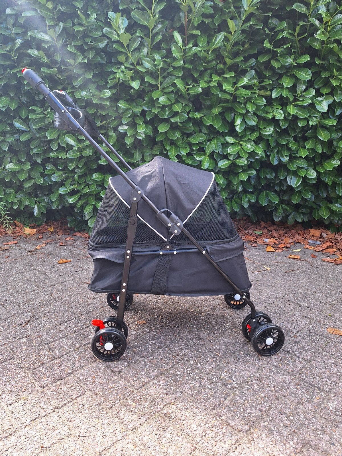 Te koop: Een nieuwe buggy voor honden en katten., Ophalen of Verzenden, Nieuw, Hondenbuggy