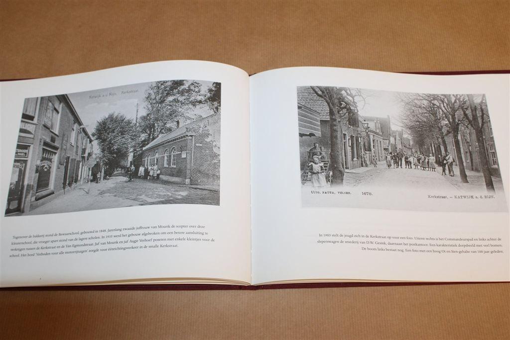 Katwijk aan den Rijn — Fotoboek Van Ashok tot Zanderij, Ophalen of Verzenden, Gelezen
