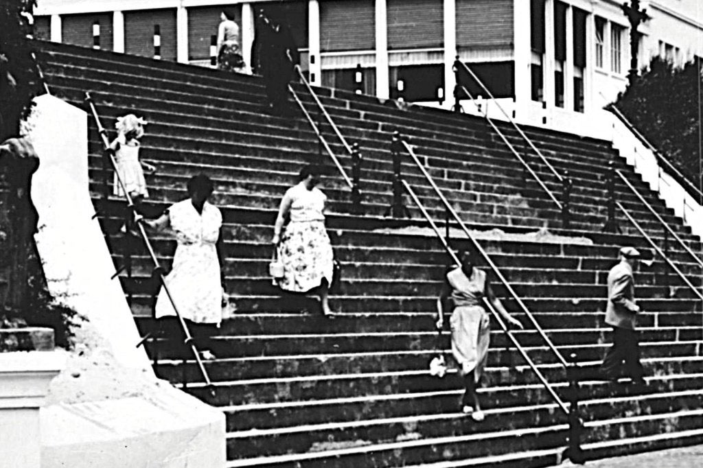 805272	Vlissingen	1961 Leeuwentrap Strandhotel	Gelopen, Ophalen of Verzenden, 1960 tot 1980, Gelopen, Zeeland