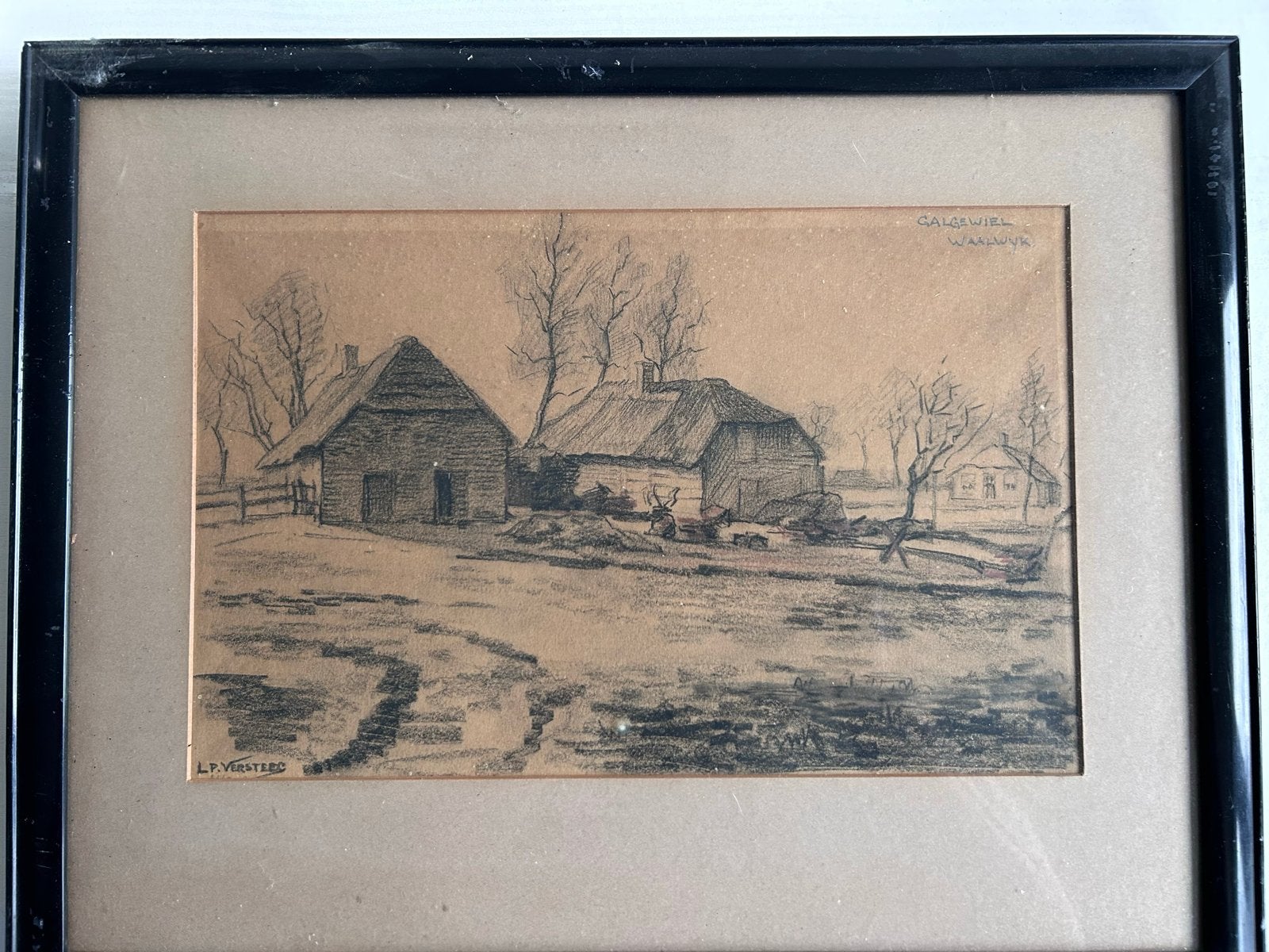Oude tekening boerderij Waalwijk - L.P. Versteeg, Ophalen of Verzenden, Tekening, Potloodtekening, Gesigneerd
