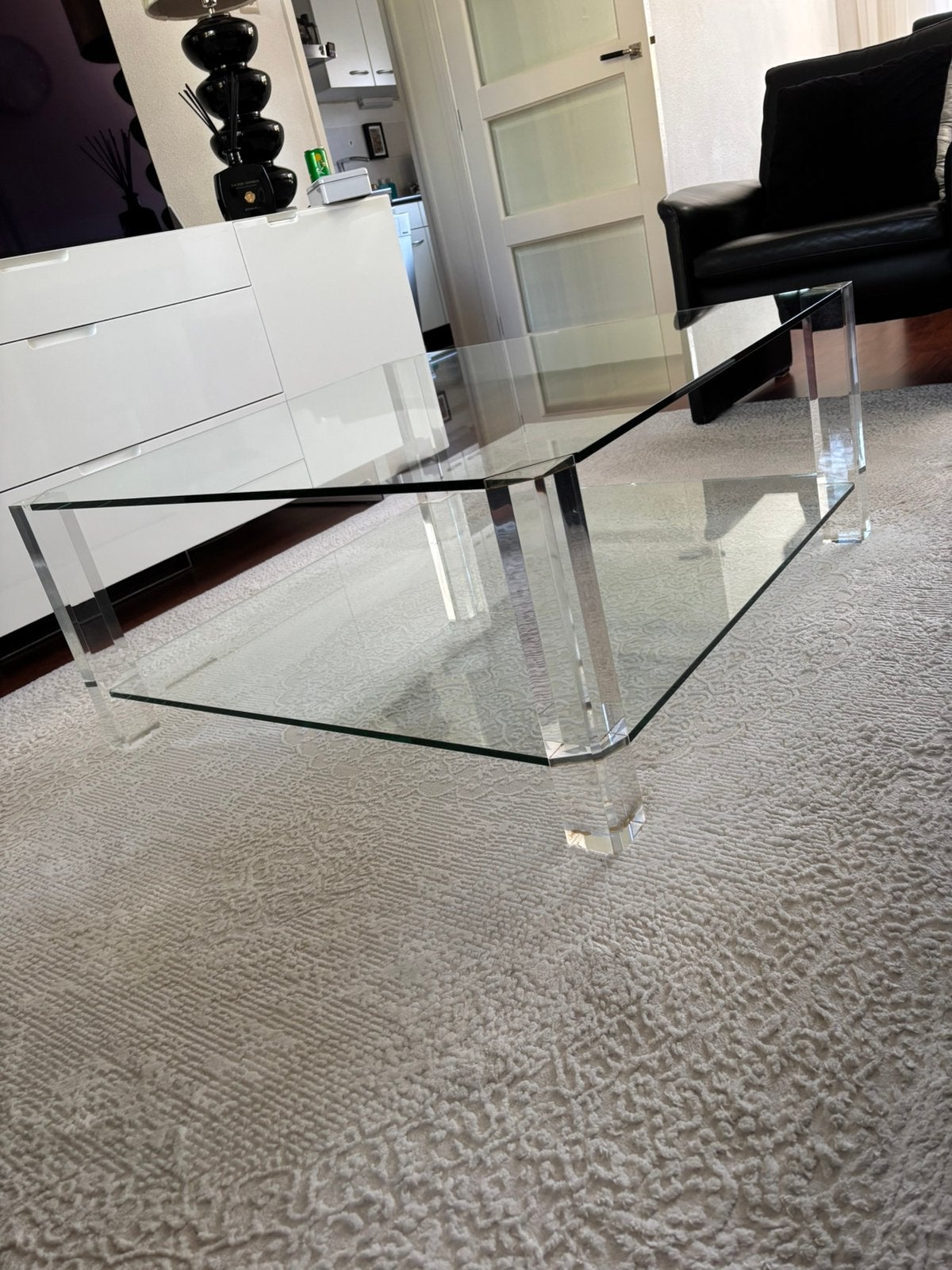 Te koop set glazen salon tafel/side table + een wand spiegel, Huis en Inrichting, Ophalen, Zo goed als nieuw, Rechthoekig, 50 tot 100 cm