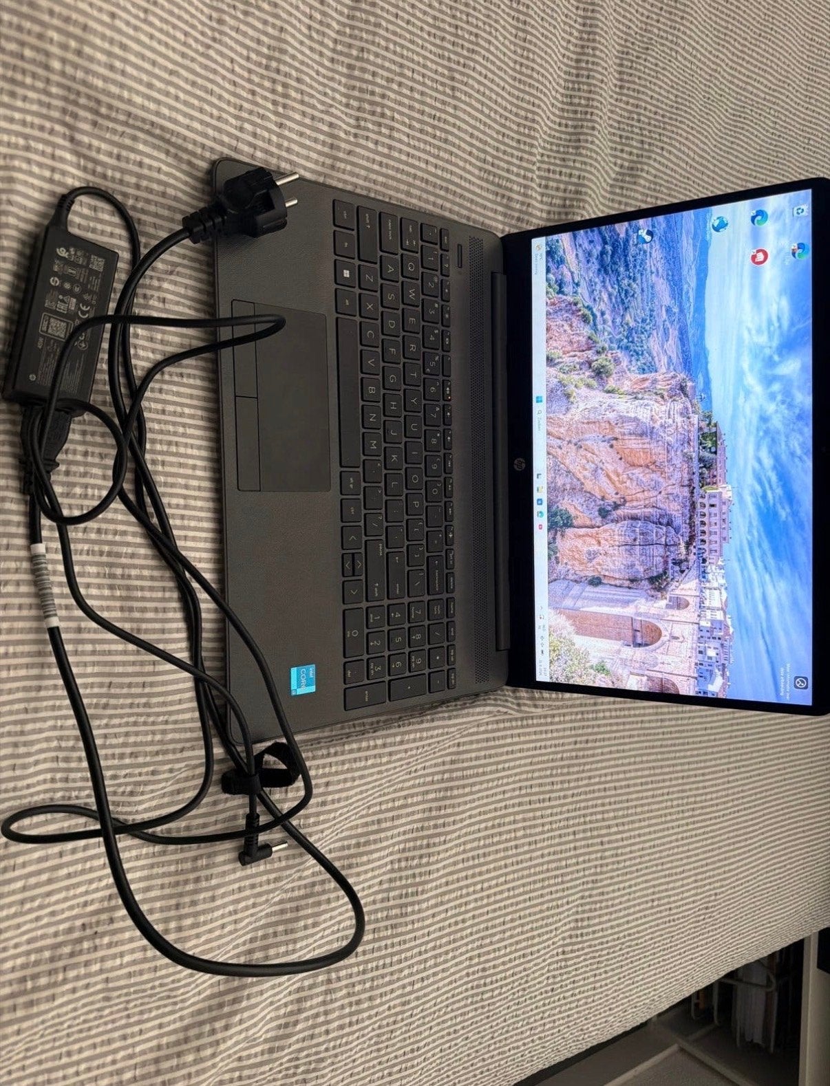 HP Laptop 250G9 - Zo goed als nieuw,, Ophalen, Zo goed als nieuw, 15 inch, Qwerty