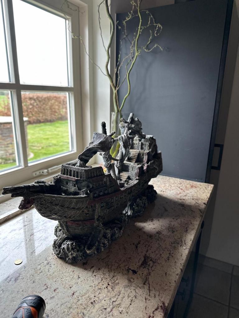 Decoratief schip - Nieuwstaat, Ophalen, Nieuw