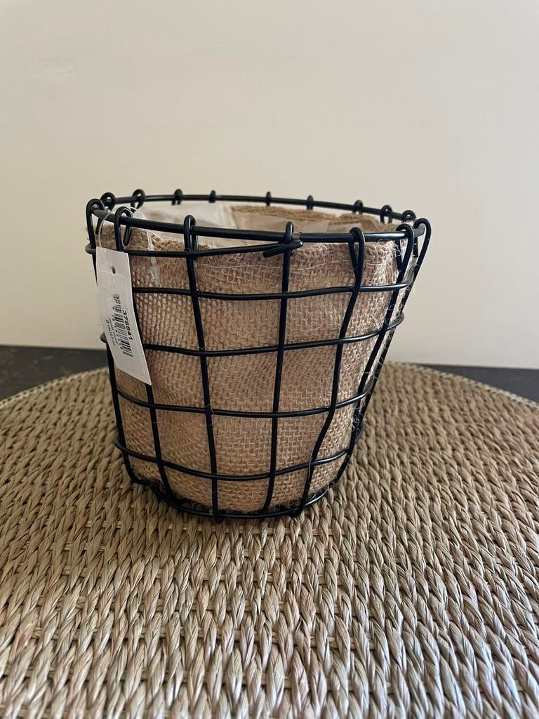 Zwart draadpotje met jute, Ophalen of Verzenden, Zo goed als nieuw, Rond, Overige materialen