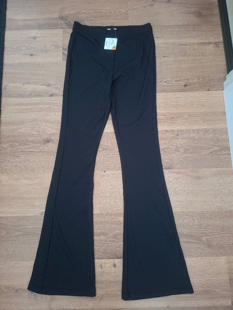 Zwarte damesbroek maat m, nieuw!, Kleding | Dames, Broeken en Pantalons, Zwart, Nieuw, True Spirit, Lang