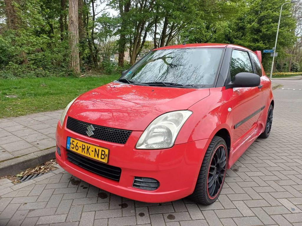 Suzuki Swift 1.3 GA, 56-RK-NB, Auto's, Gebruikt, 31 €/maand, Swift, Origineel Nederlands