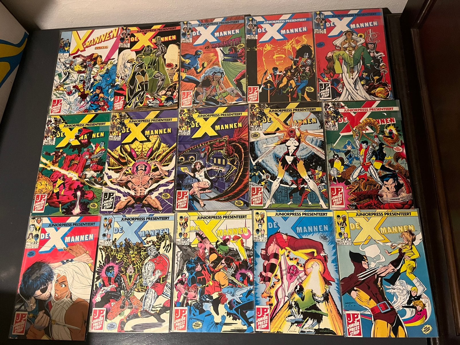 Juniorpress x mannen stripboeken 48 stuks, Meerdere stripboeken, Ophalen of Verzenden, Gelezen