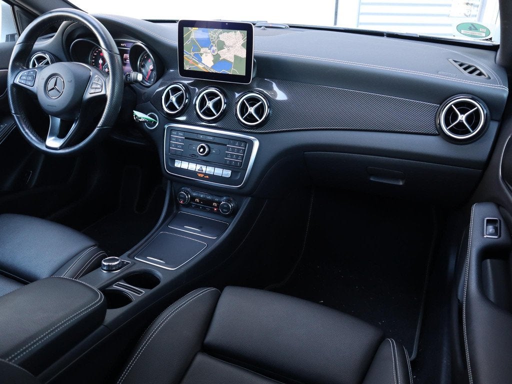 Mercedes-Benz GLA-klasse 200 Business, Auto's, Mercedes-Benz, 12 maanden, Gebruikt, 1595 cc, Bedrijf