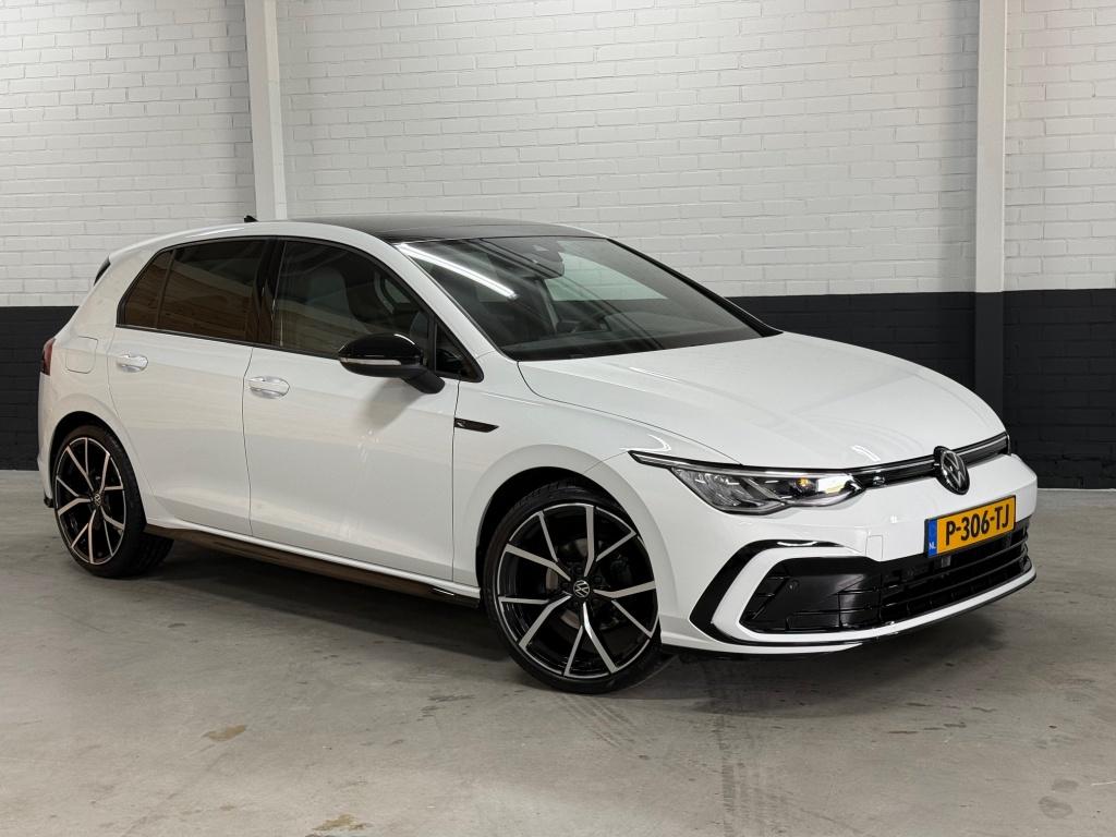 Volkswagen Golf 1.5 eTSI 2x R-Line! Pano, iQ Drive, Stuurvw, Automaat, 4 cilinders, Met garantie (alle), Wit