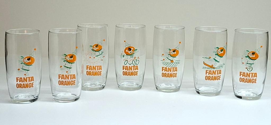 Vintage Fanta Orange limonadeglazen uit de jaren '60., Glas of Glazen, Ophalen of Verzenden, Overige stijlen, Glas