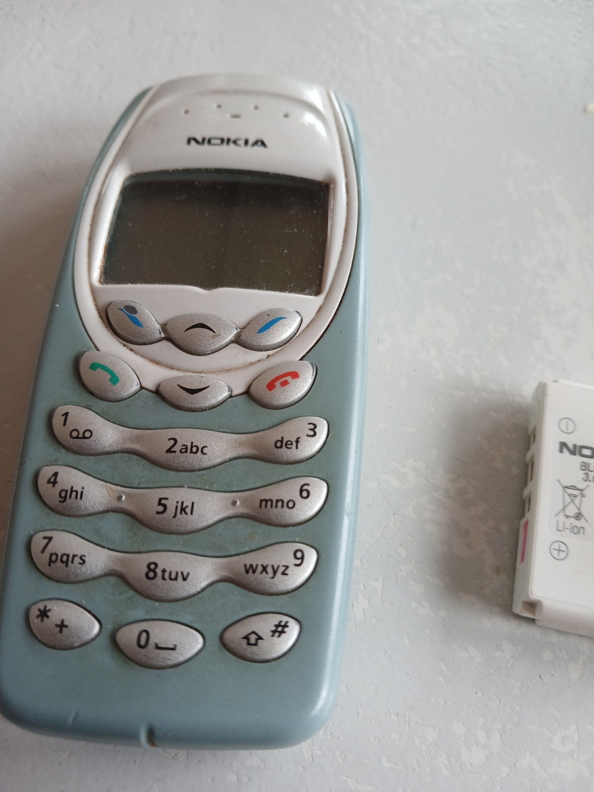 Nokia 3310 - Klassieke mobiele telefoon, Gebruikt, Blauw, Geen camera, Fysiek toetsenbord