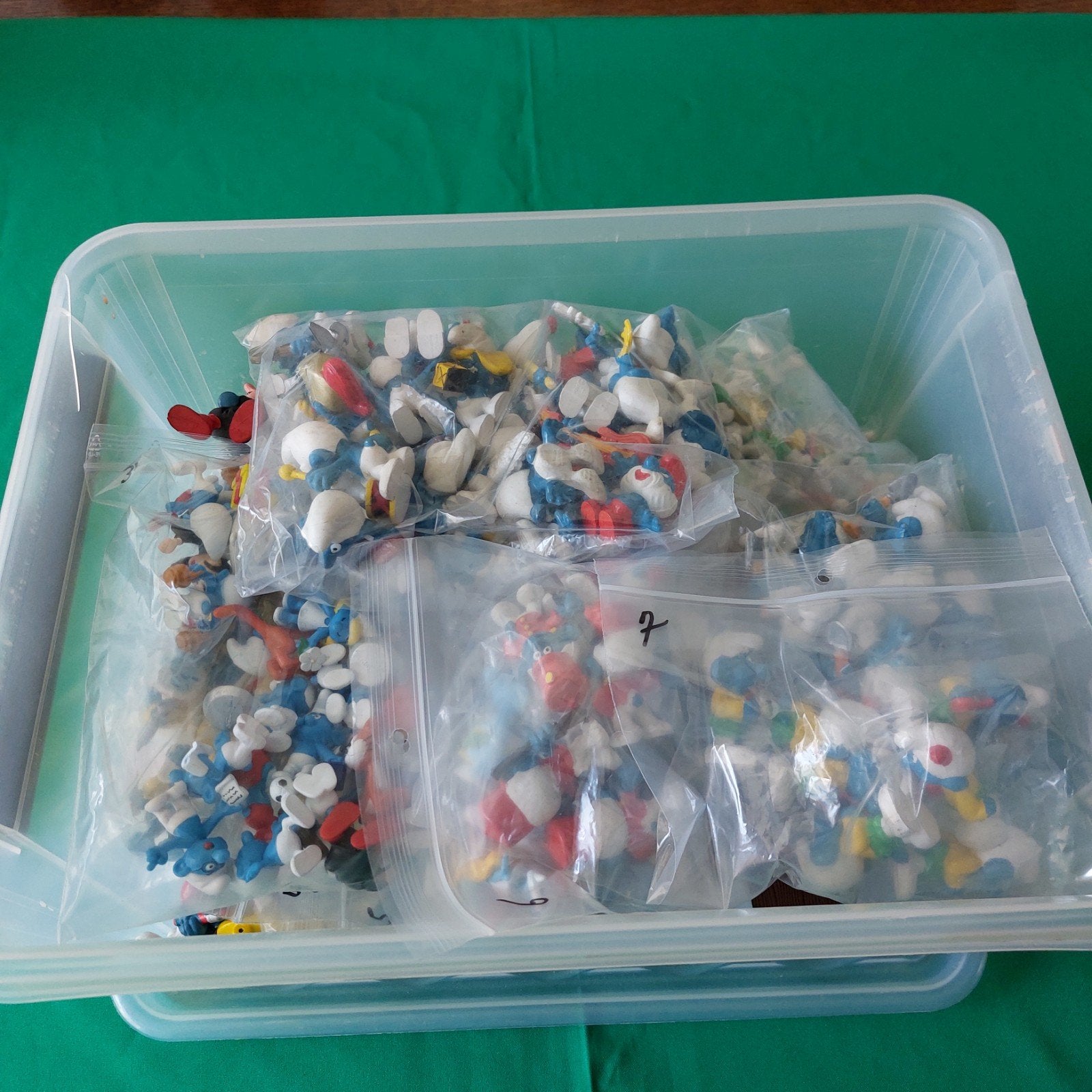 199 smurfen en 1 huisje, Ophalen, Zo goed als nieuw, Verschillende Smurfen