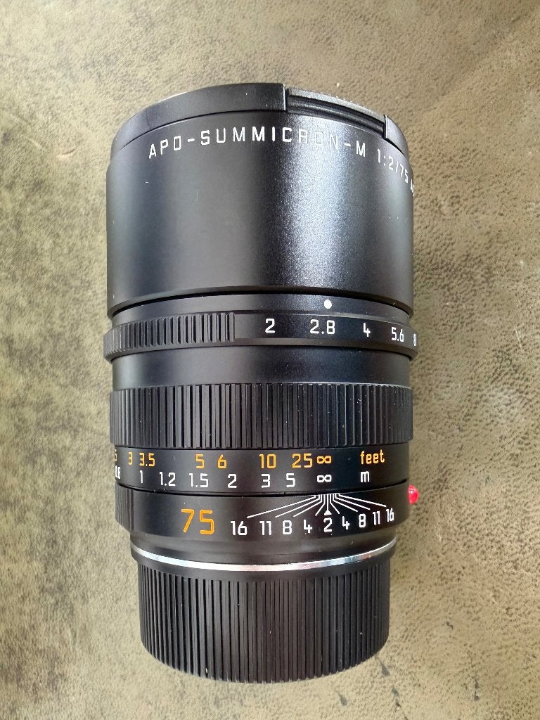 Leica APO-SUMMICRON-M 1:2/75mm ASPH, Ophalen of Verzenden, Zo goed als nieuw, Telelens
