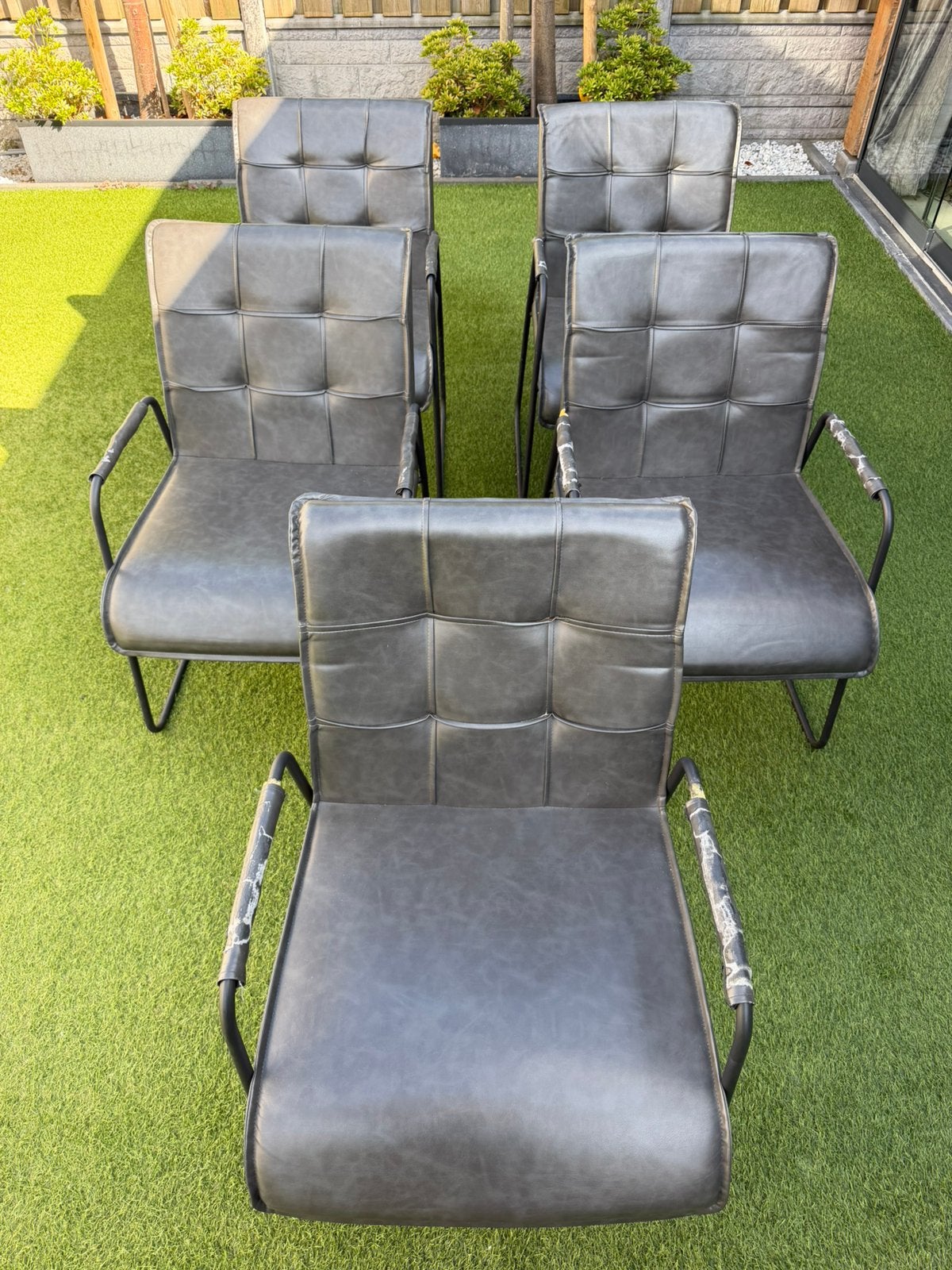 Tafel stoelen (GRATIS AFHALEN) Antraciet/donkergrijs, Ophalen, Zo goed als nieuw, Grijs