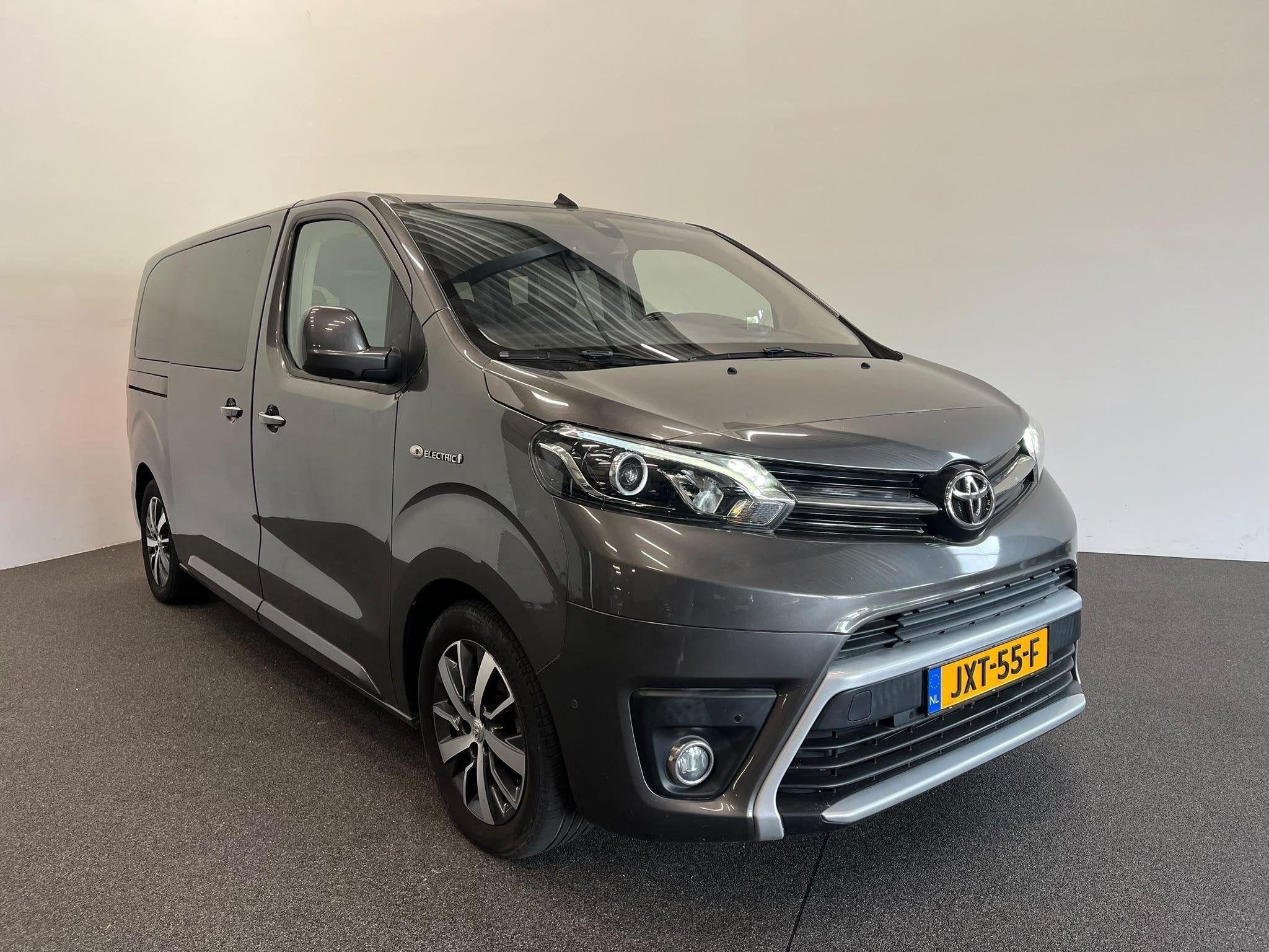 Toyota PROACE Electric Verso L2 Extra Range Luxury 75 kWh 8p, Auto's, Toyota, 330 km, 136 pk, Gebruikt, 8 stoelen