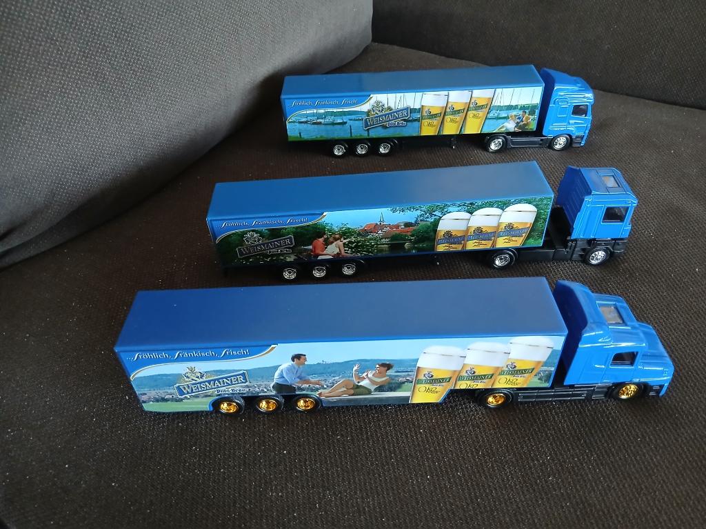3 Trucks met oplegger SCANIA RENAULT MERCEDES, Hobby en Vrije tijd, Modelauto's | 1:50, Ophalen of Verzenden, Nieuw, Bus of Vrachtwagen