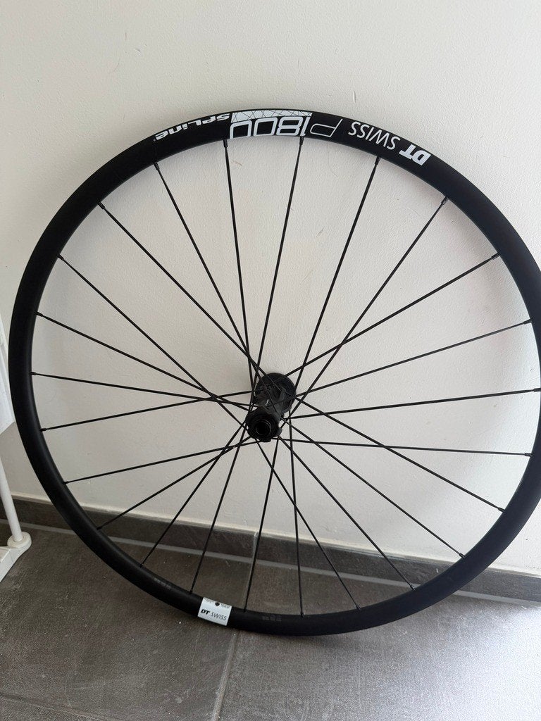 DT Swiss P 1800 SPLINE wielset – nauwelijks gebruikt, Fietsen en Brommers, Ophalen, Zo goed als nieuw, Wiel, DT-Swiss