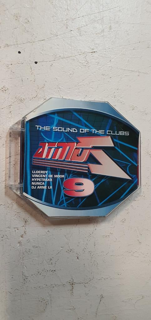 Atmoz 9, Ophalen of Verzenden, Zo goed als nieuw