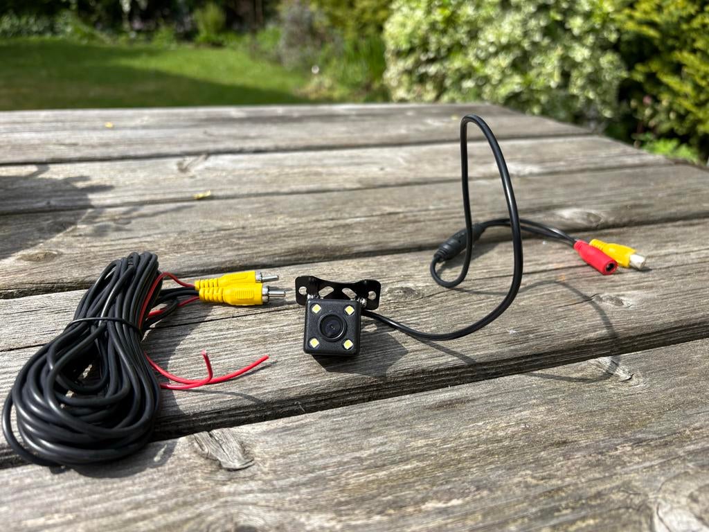 Achteruitrijcamera met nachtzicht en 4 LED's, Ophalen, Nieuw