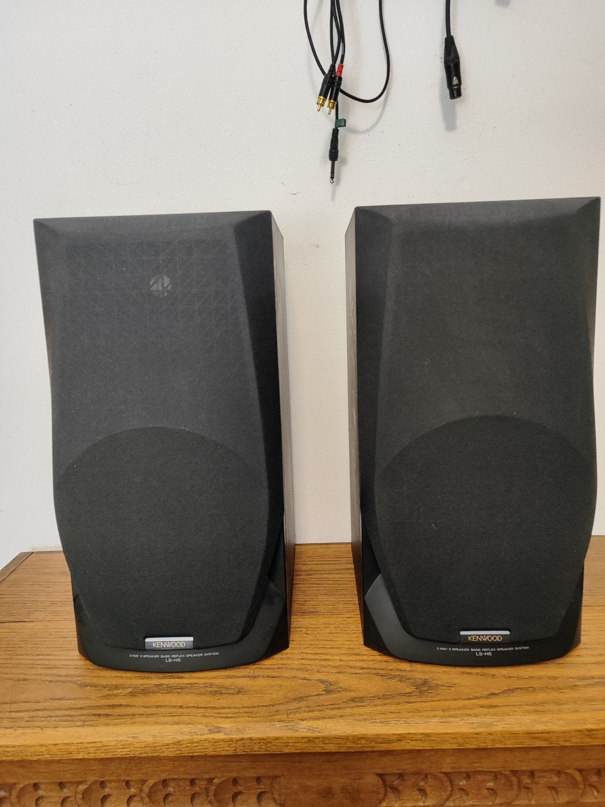 Kenwood LS-H5 3 weg luidsprekers., Gebruikt, 60 tot 120 watt, Basreflex, Boekenplank luidspreker