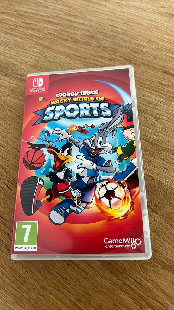 Looney Tunes - Sports, Ophalen of Verzenden, Zo goed als nieuw, Sport, 3 spelers of meer